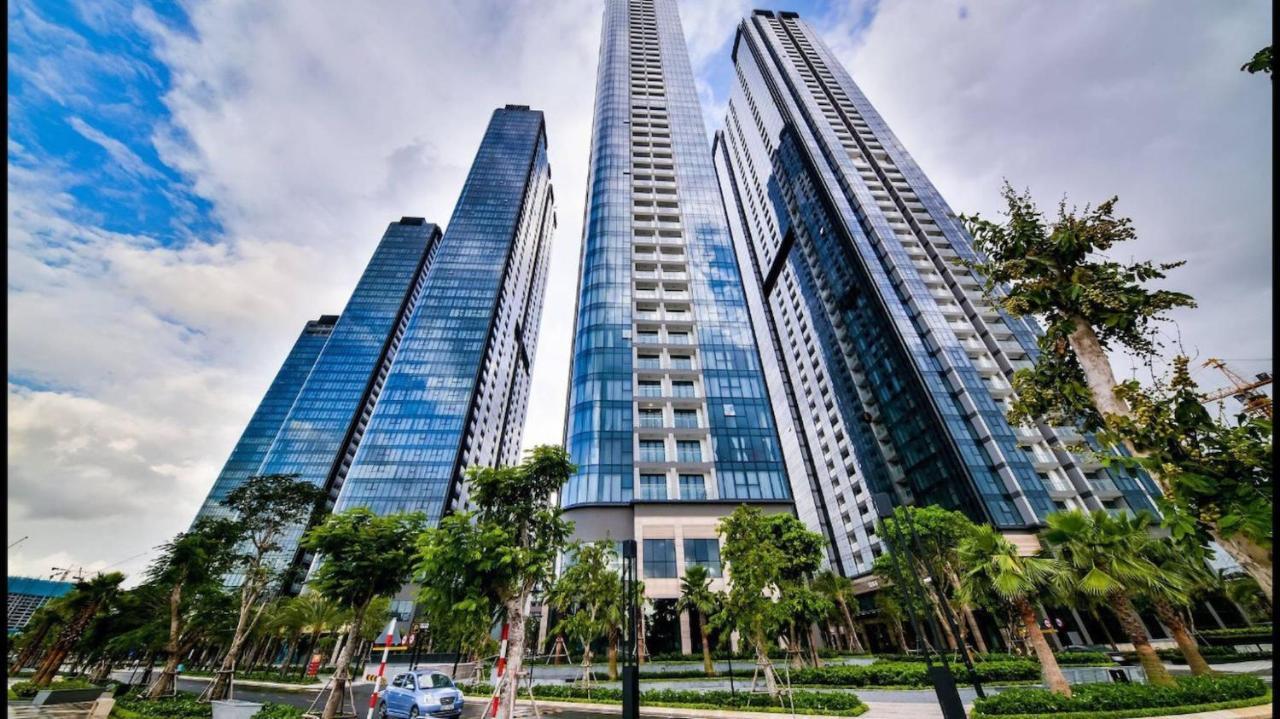 Vinhomes Central Park Jack Hai Luxury Service Apartment Хошимин Экстерьер фото